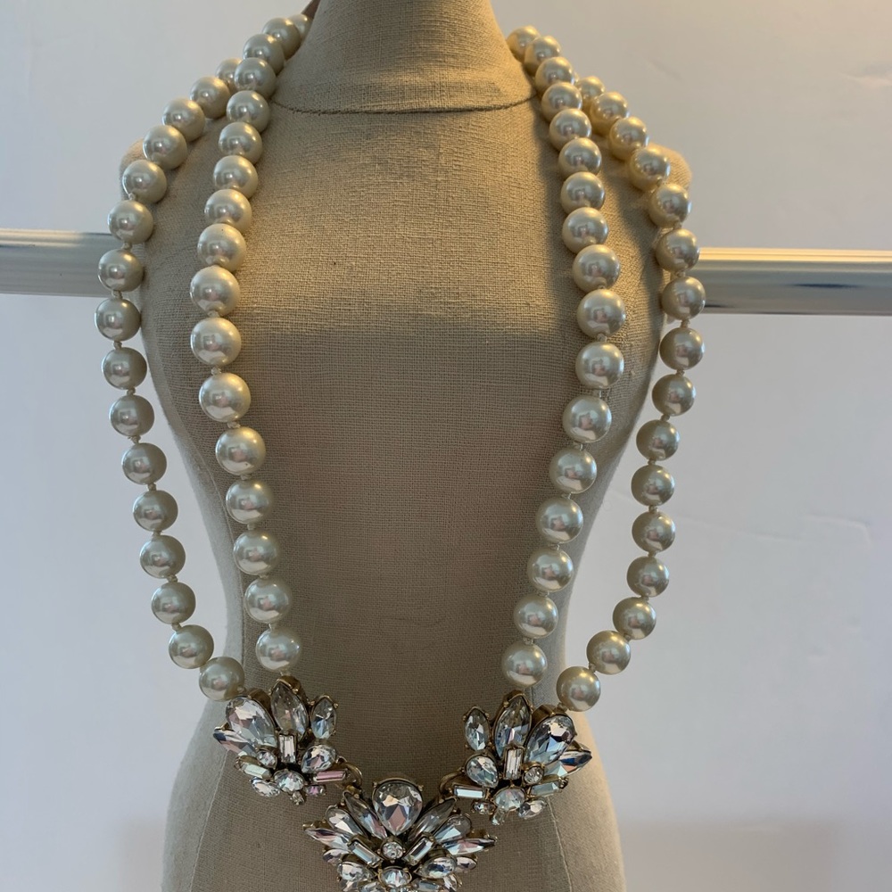 I crew pearl necklace